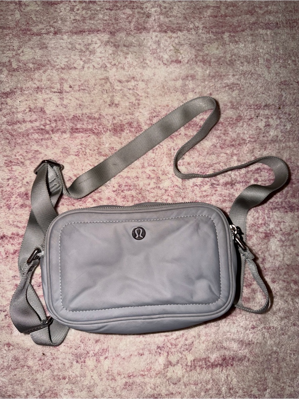 lululemon athletica Light Gray Crossbody Messenger Bag